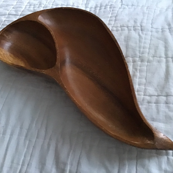 VINTAGE MONKEY POD WOOD TWO COMPARTIMENT/CANDY/CHIP & DIP BOWL - Picture 2 of 6